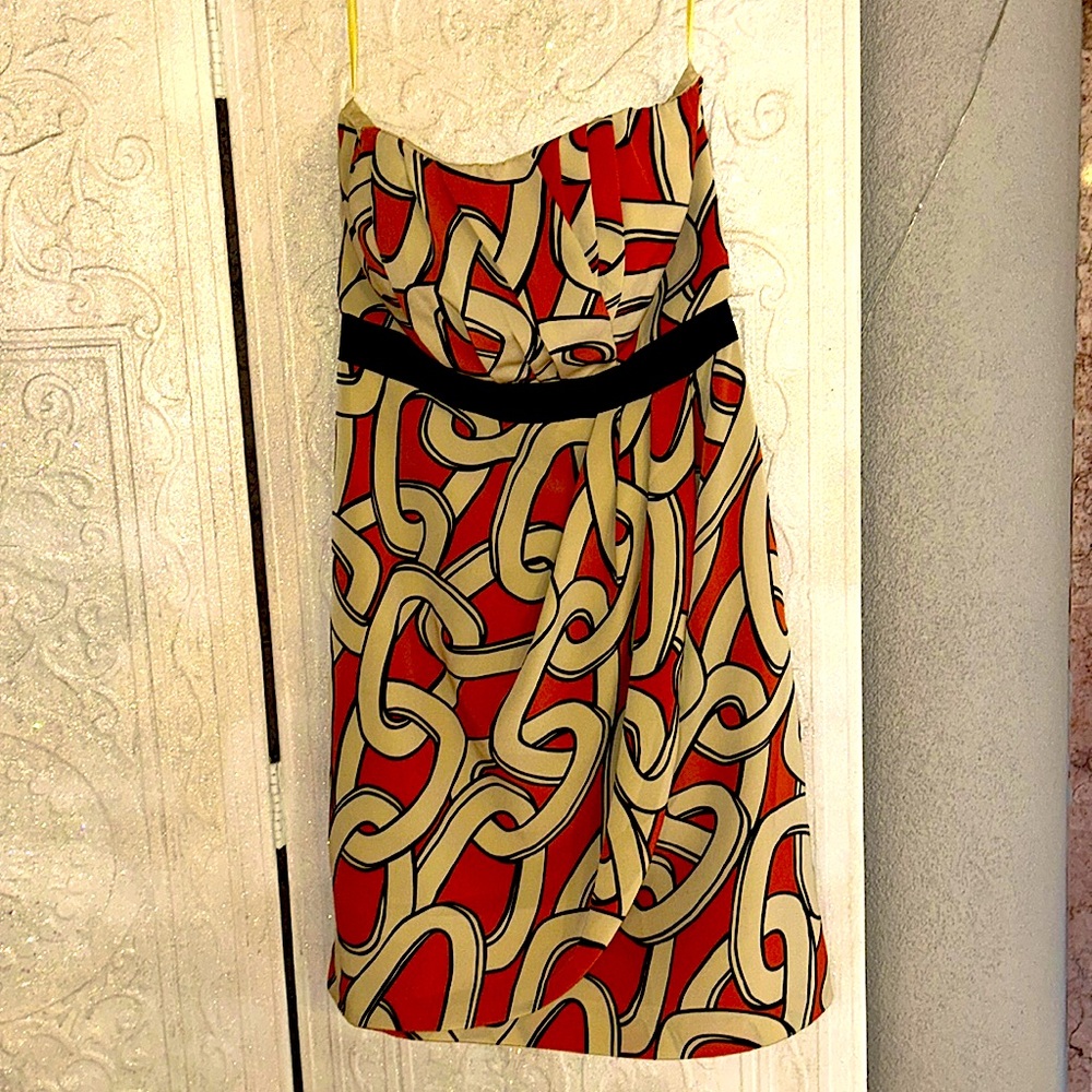 The Limited strapless size 4 cream and rust orange dress abstract like new lined